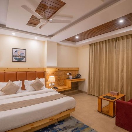 Perfectstayz Valley Vista 5 Min Walk To Mall Road Мусори Екстериор снимка