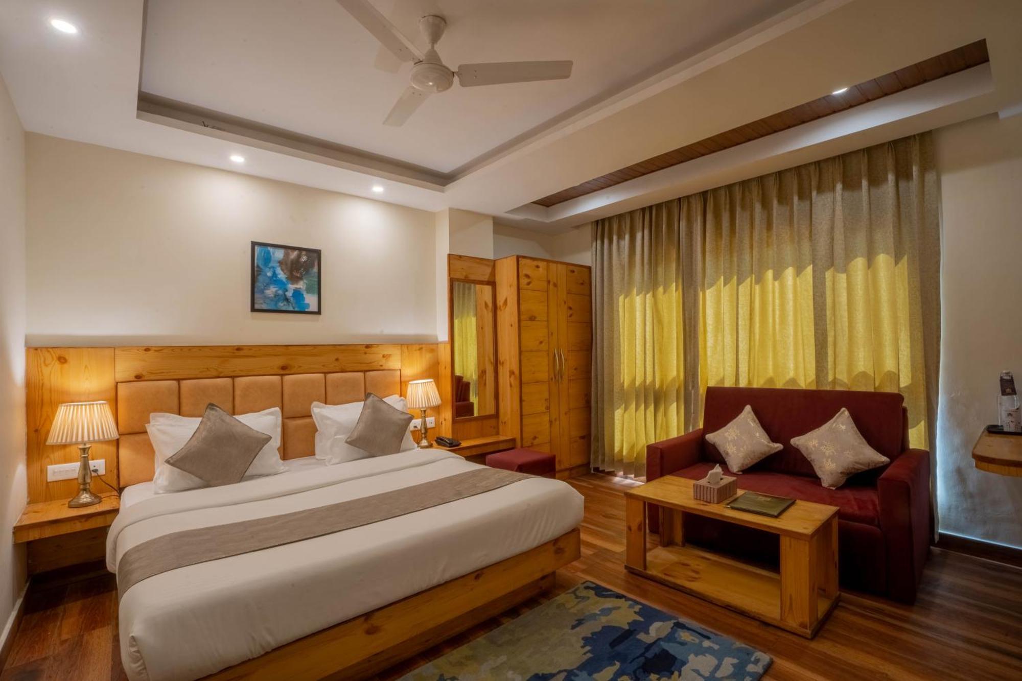 Perfectstayz Valley Vista 5 Min Walk To Mall Road Мусори Екстериор снимка