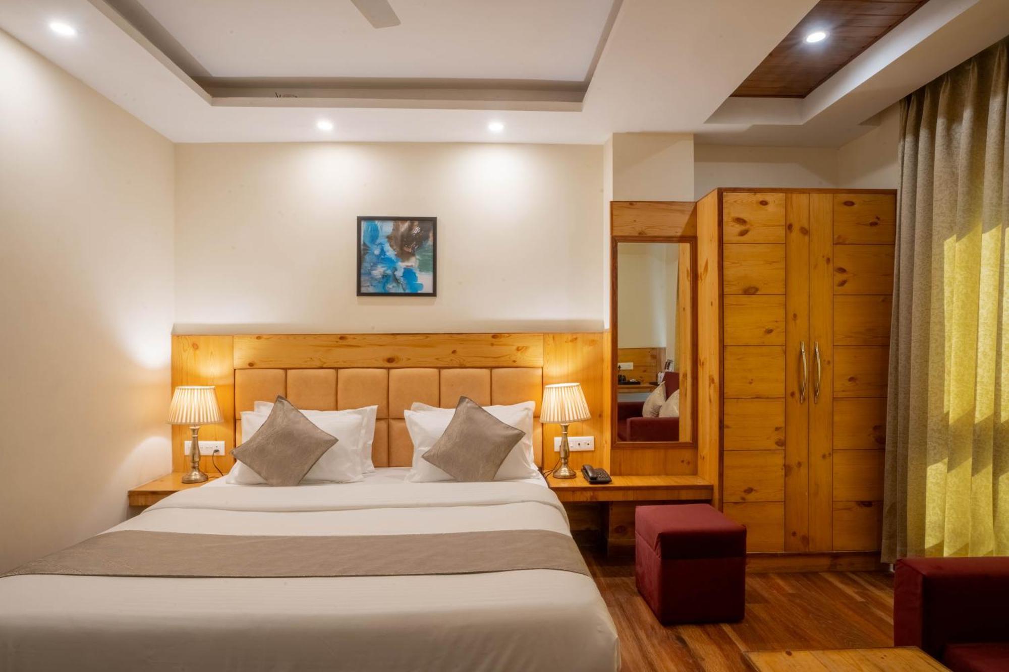 Perfectstayz Valley Vista 5 Min Walk To Mall Road Мусори Екстериор снимка