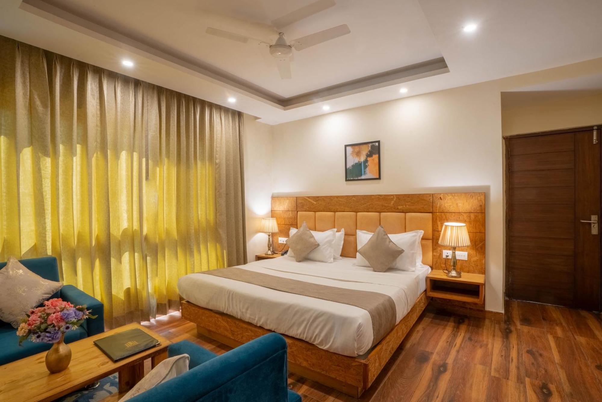 Perfectstayz Valley Vista 5 Min Walk To Mall Road Мусори Екстериор снимка